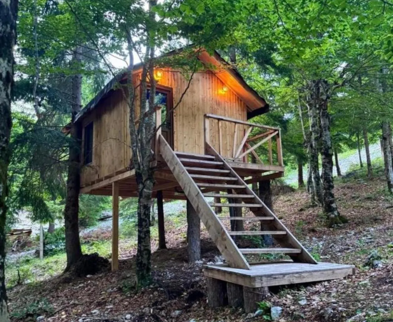 Luksusowy namiot Forest View Villas & Treehouses Valbone